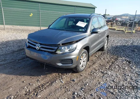 2015 Volkswagen Tiguan S z USA, uszkodzony, nr VIN WVGBV7AX4FW542024